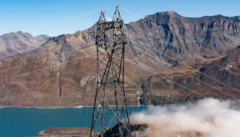 Le grand voyage de l’électricité : comprendre un réseau stratégique