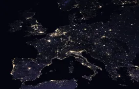 Composite image of Europe at night 2016 - Credits NASA Earth Observatory images by Joshua Stevens, using Suomi NPP VIIRS data from Miguel Román - NASA’s Goddard Space Flight Center