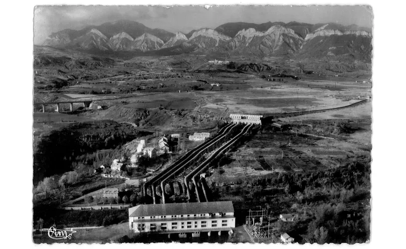 Photo aérienne du site de Ventavon en 1950