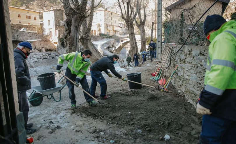 Tempête Alex : les salariés RTE aux côtés des habitants sinistrés