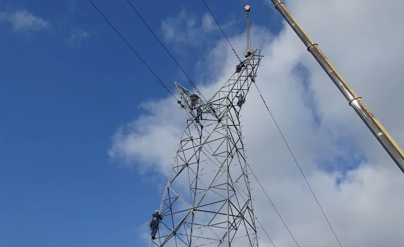 Remplacement pylône électrique