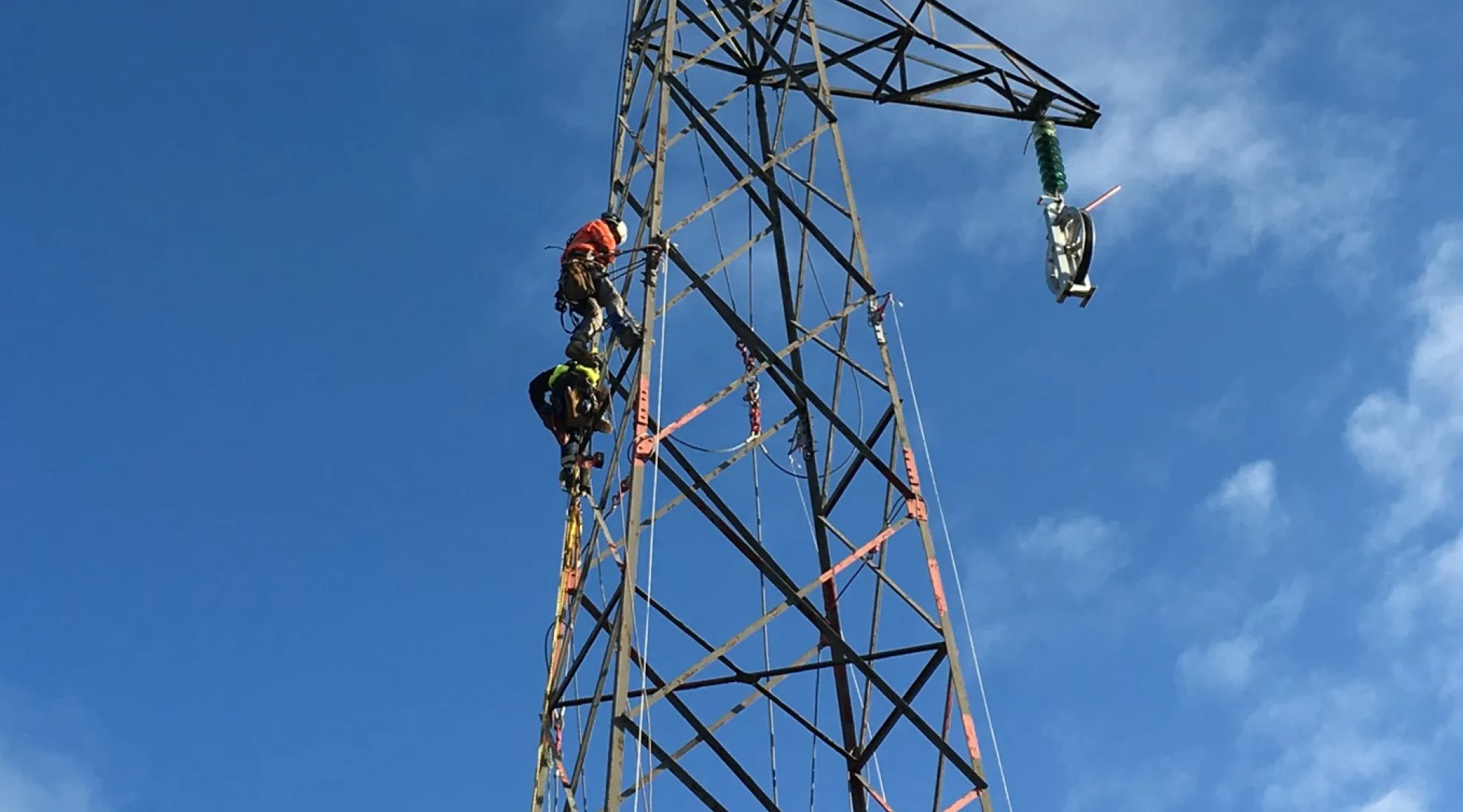 Rénovation du réseau : 33 pylônes remplacés sur les lignes Aulnay-Fère Champenoise et Aulnay-Vertus
