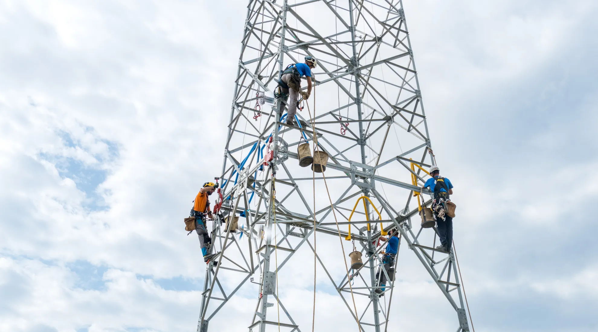 RTE - Remplacement de pylone