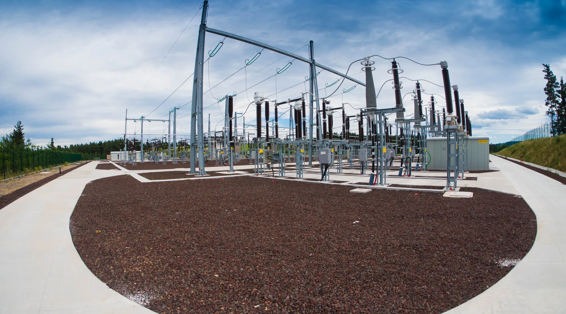 RTE investit 30 M€ pour moderniser le réseau de transport de l’électricité en Lozère, dans le respect des paysages et de l’environnement 