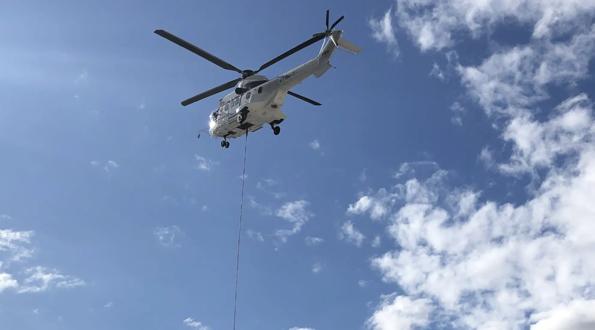 Tempête Alex - Héliportage groupe électrogène