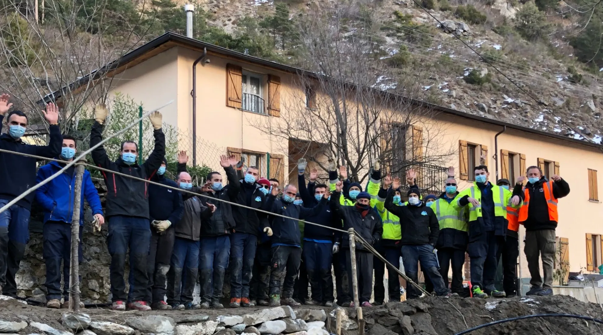 Tempête Alex : les salariés RTE aux côtés des habitants sinistrés