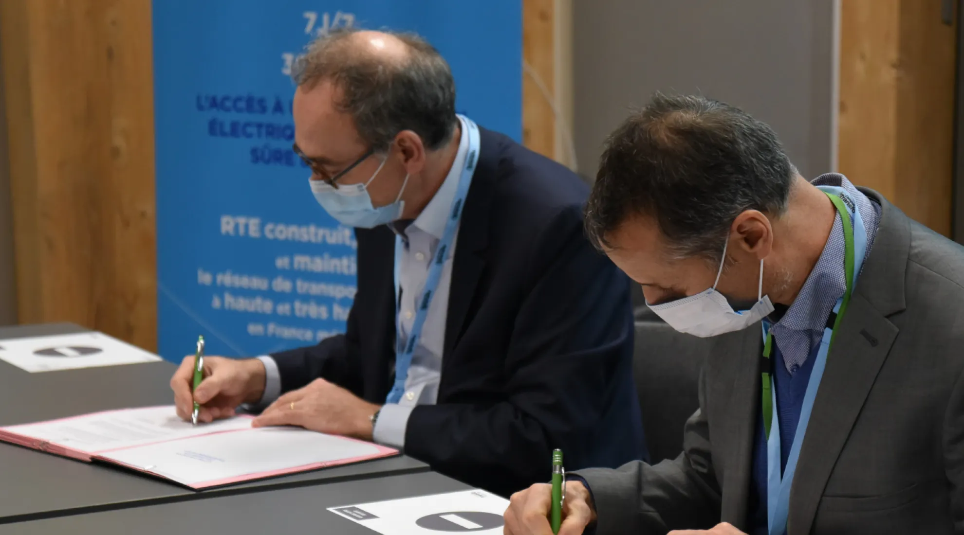 Signature du partenariat avec Supergrid