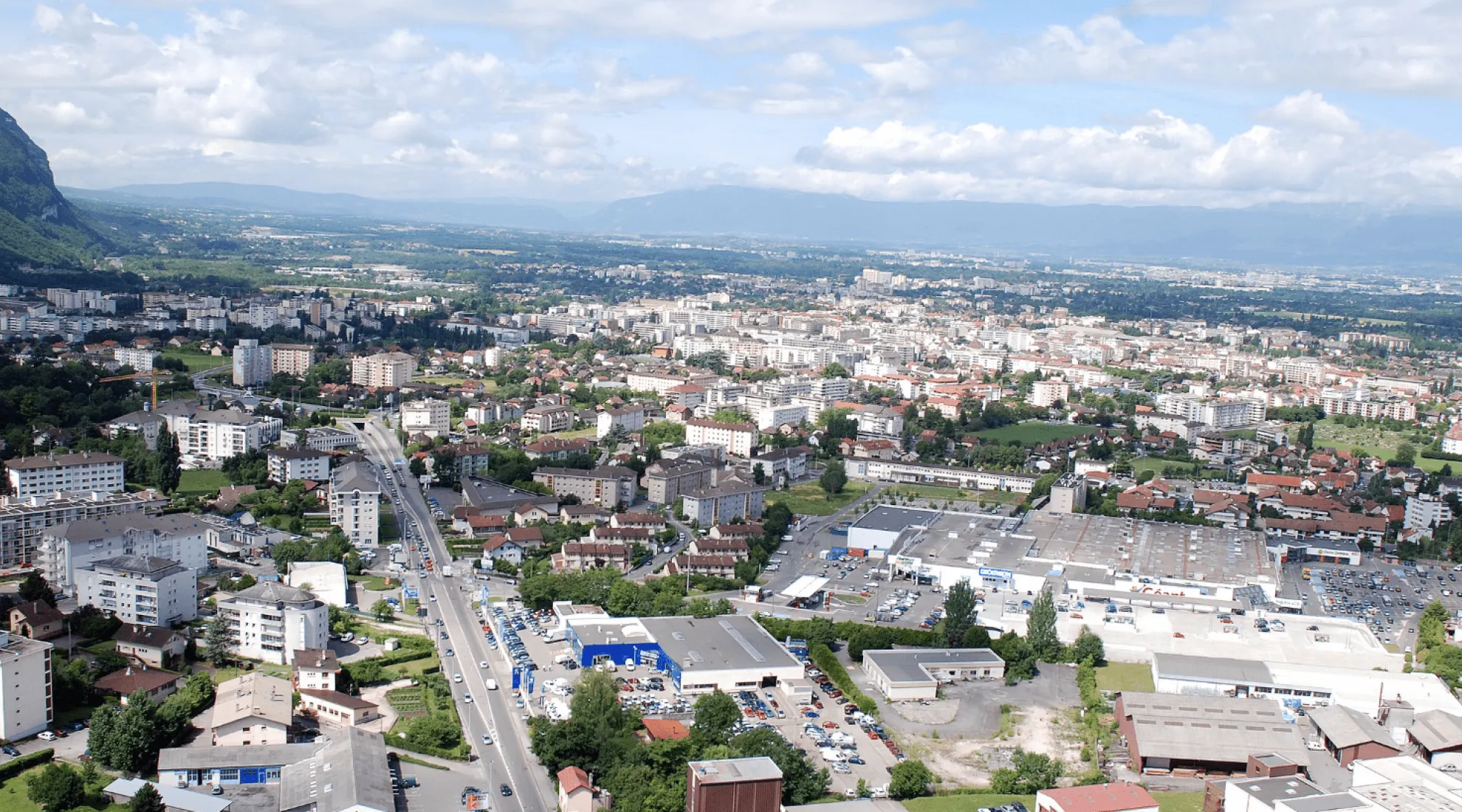 un nouveau poste électrique entre en service à Juvigny