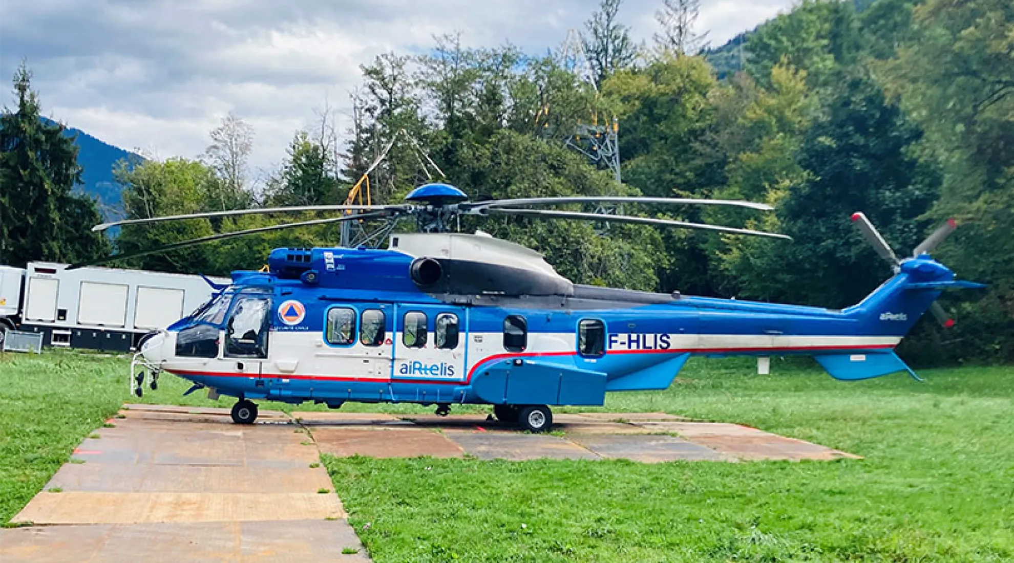 Hélicoptère d'intervention