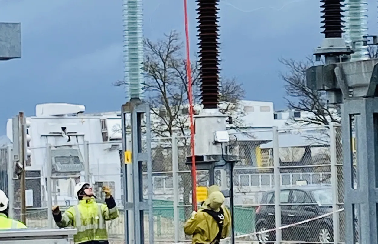 Travaux sous tension au poste 225 000 volts de Gambsheim (67) 