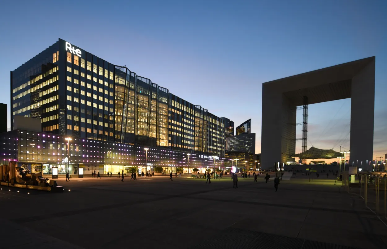 RTE- Siège La Défense - Nuit
