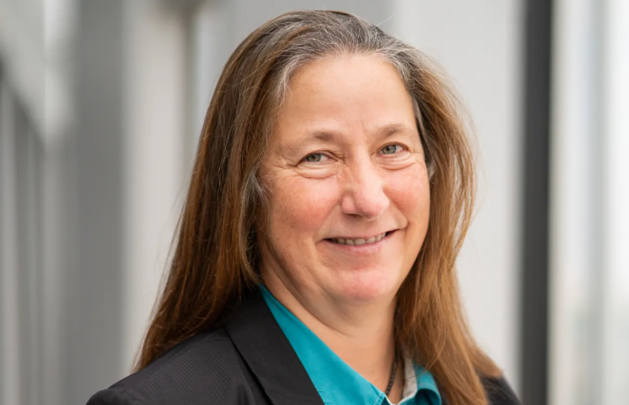 Portrait de Thérèse Boussard, membre du Directoire de RTE, Directrice Générale du Pôle Gestion de l’Infrastructure