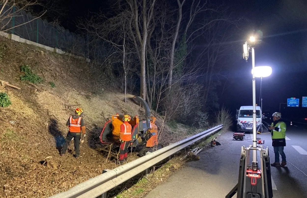 [Valenciennes] RTE sécurise le réseau électrique par l’entretien de la végétation le long de l’autoroute