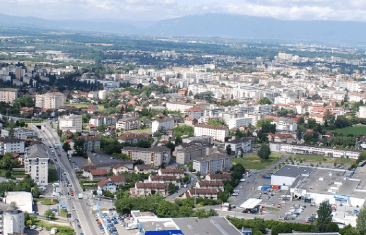 un nouveau poste électrique entre en service à Juvigny
