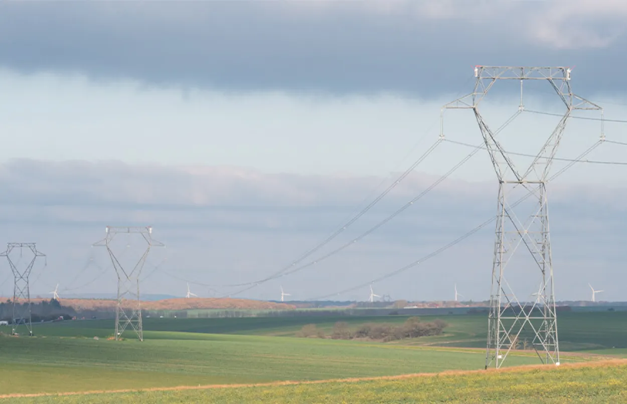 Fin des travaux sur la ligne à 400 000 volts Eguzon-Marmagne - Vignette