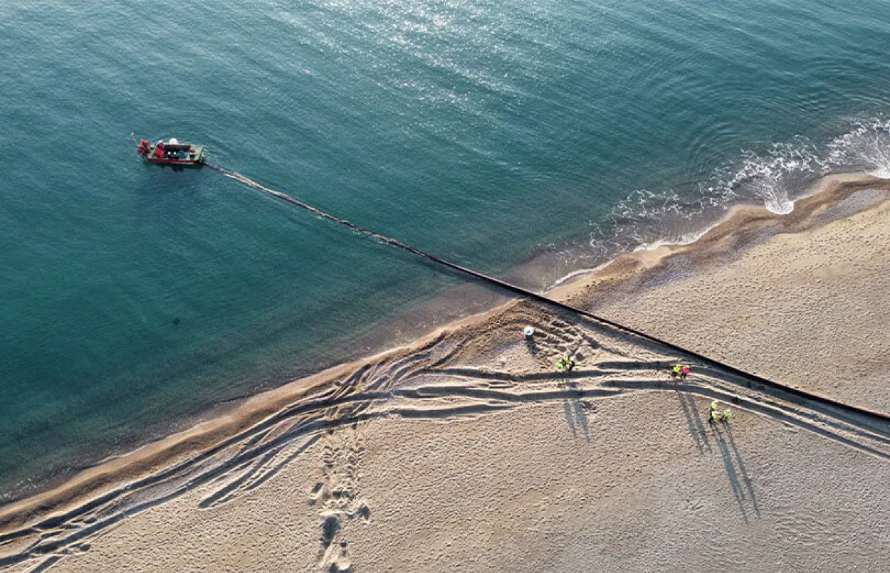 Début des travaux des premières éoliennes flottantes de France - Vignette