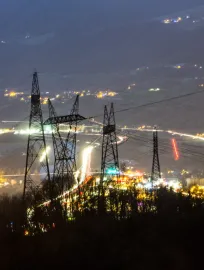 Paysage électrique de RTE en Savoie