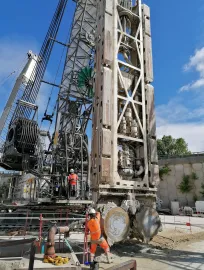 mise-en-souterrain-lignes-electriques-fondations-du-puits