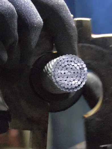 Passage de cable - maintenance RTE